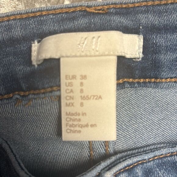H & M distressed raw hem skinny jeans, size 8, good condition - Picture 10 of 12